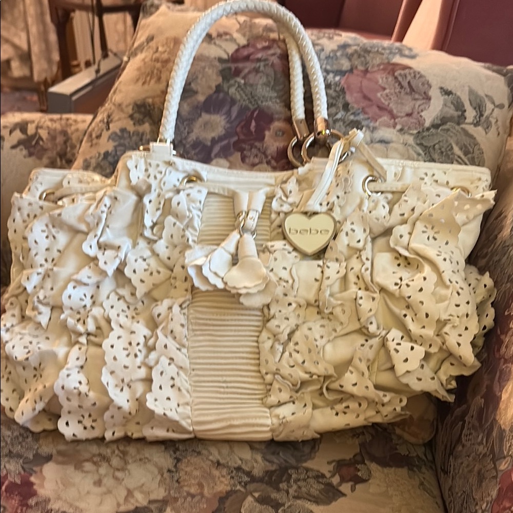 Bebe White Floral Shoulder Bag